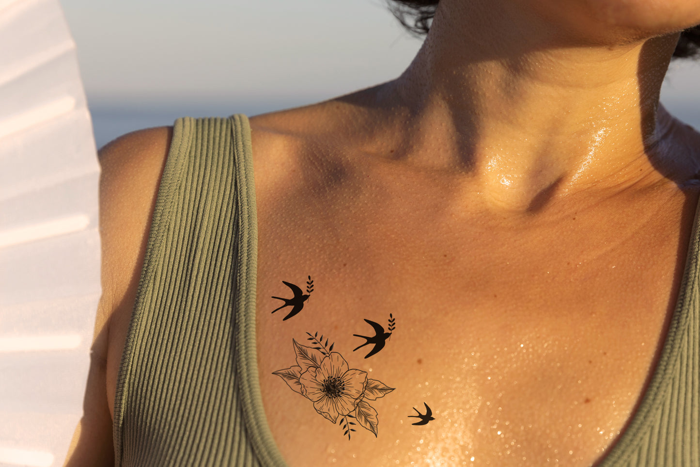 Tatouages éphémères - fleurs et hirondelles